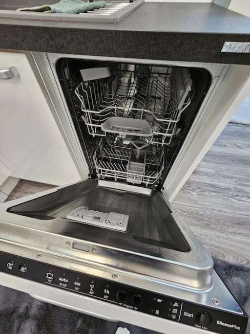 Affordable Suite In Vienna'S Hotpoint Viena Exterior foto