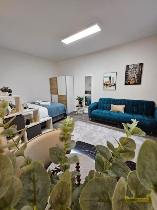 Affordable Suite In Vienna'S Hotpoint Viena Exterior foto