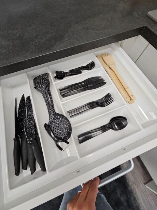 Affordable Suite In Vienna'S Hotpoint Viena Exterior foto